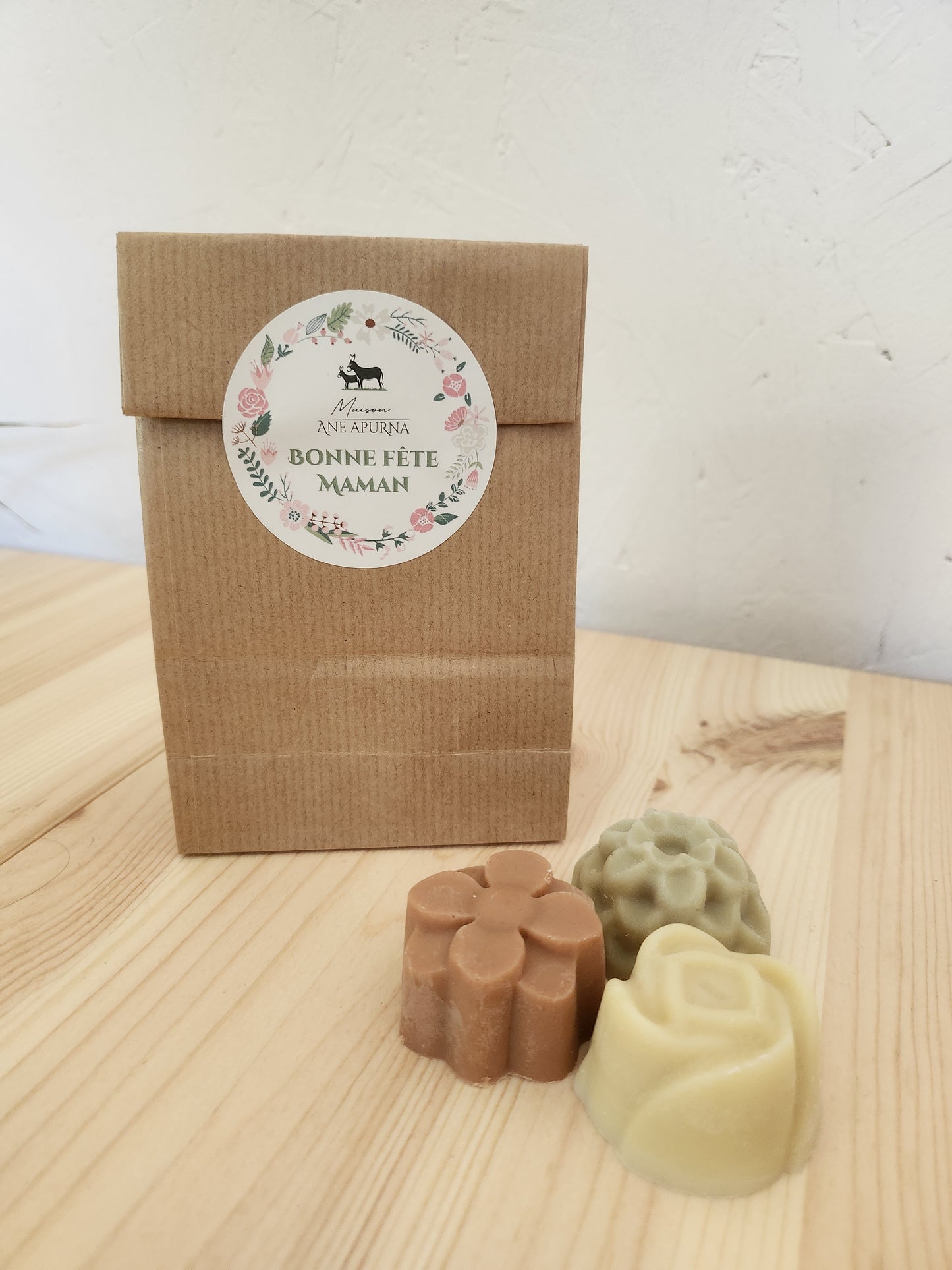 Trio de savons parfumés au lait d'ânesse bio - Edition Fête des mères
